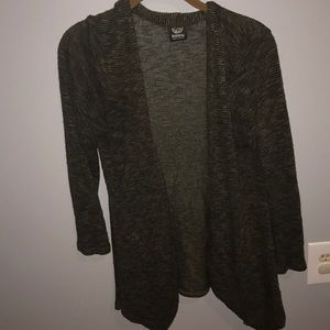 Super cute cardigan!